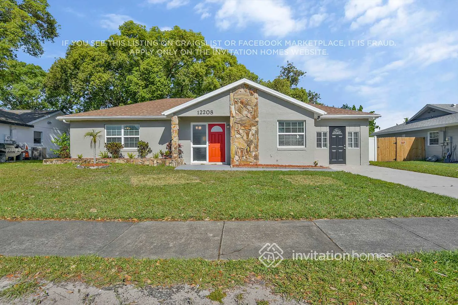 12208 Florida Woods Ln Orlando, FL 32824 — Photo 2