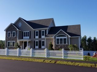 5 Quail Ridge Rd, Merrimac, MA 01860