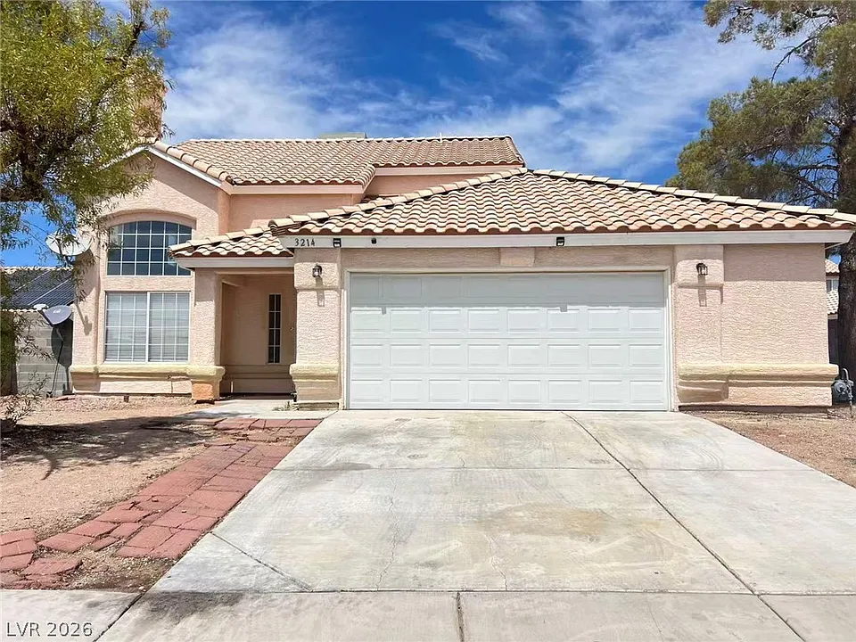 3214 W Colton Ave