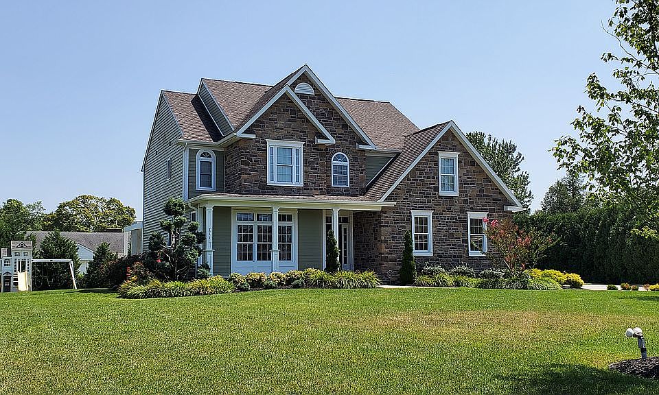Stone, vinyl, azek wndw trim
