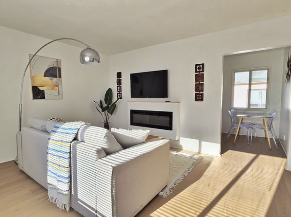 2868 Exposition Blvd #C