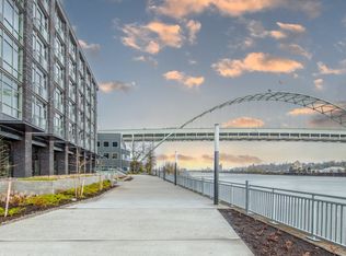 The Sutton, Portland, OR 97209