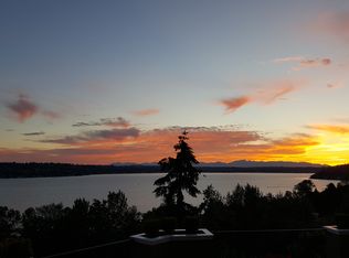 2407 Garden Ct N, Renton, WA 98056