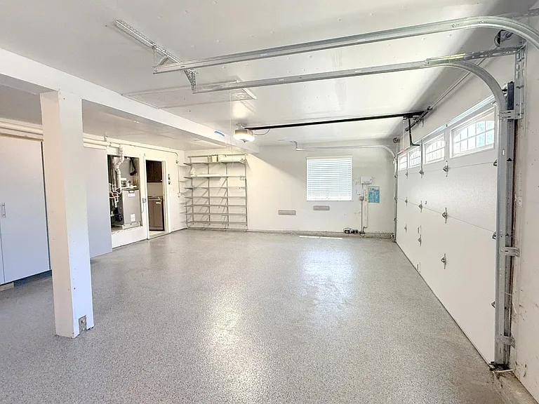 1040 Hill Meadow Pl — Photo 42