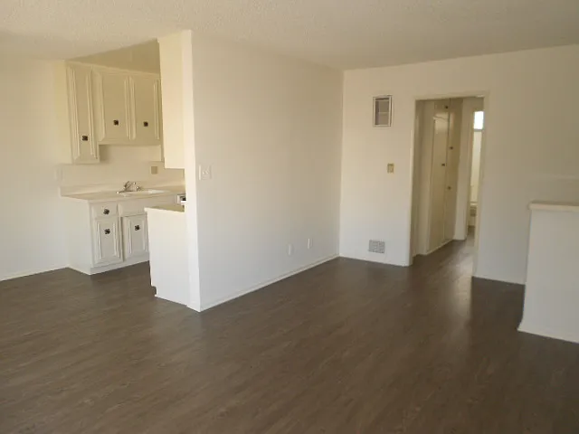 1806 Corinth Ave #8 — Photo 11