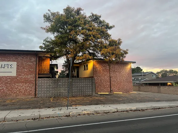 Cozy NE Heights 1BD - Balcony and All Utilities Included, 8328 Comanche Rd NE #12, Albuquerque, NM 87110