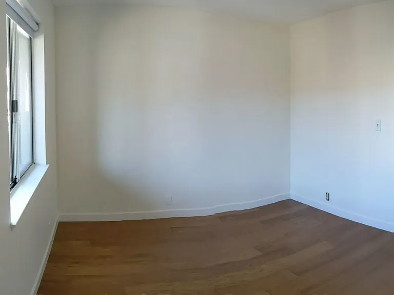 308 River St #E36 — Photo 10
