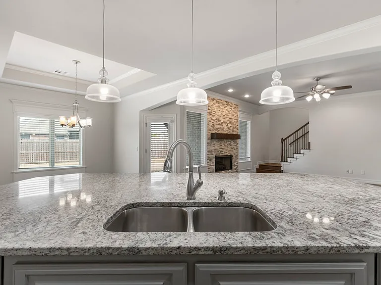 Double Sink in Island