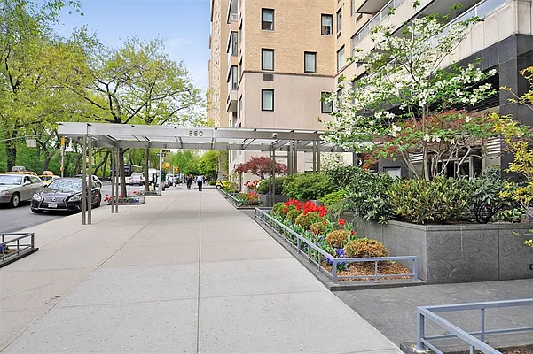 Sold by Corcoran | media 9