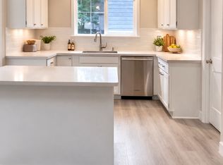 370 4th Pl S, Manzanita, OR 97130