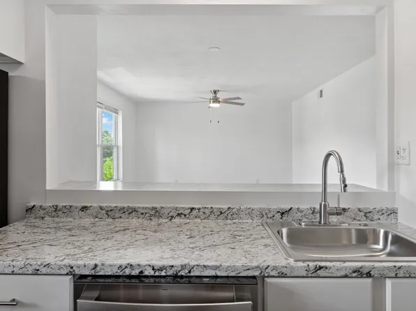 9527 3rd Bay St, Norfolk, VA