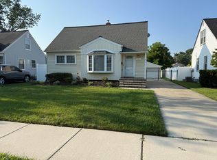 3611 Normandy Rd, Royal Oak, MI 48073