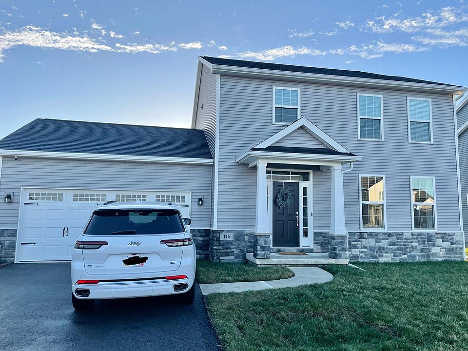 1st image of 116 Bentley Dr