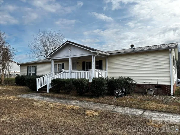 7447 Us Highway 64 #2, Morganton, NC 28655