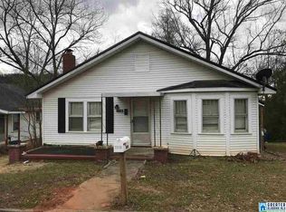 1310 E 9th St, Anniston, AL 36207