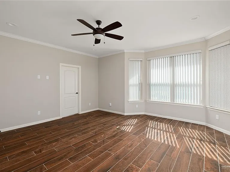 14220 Amistad Cir — Photo 9