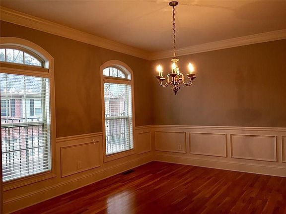 3rd image of 5245 Campion Way