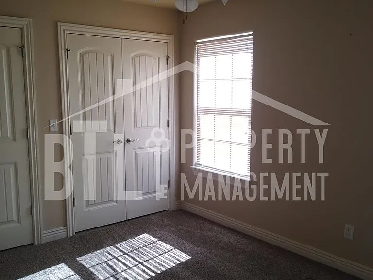 143 Proverbs Ct — Photo 9