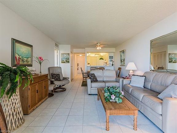 5th image of 693 Seaview Ct APT A603