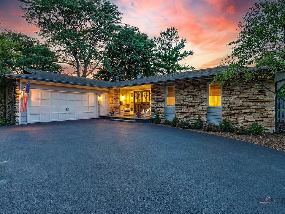 1st image of 512 Stevenson Dr