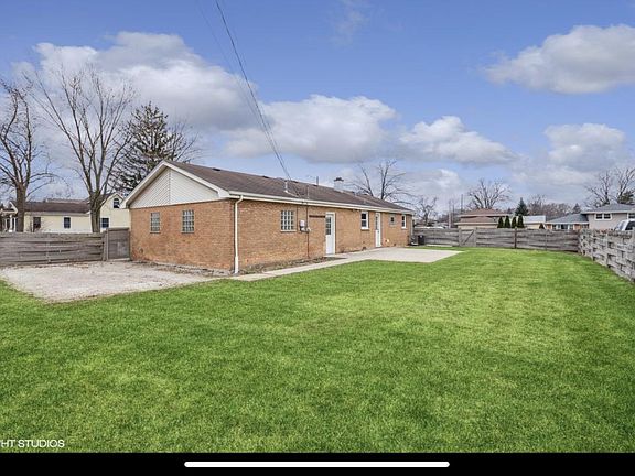 3rd image of 10445 S 82nd Ave