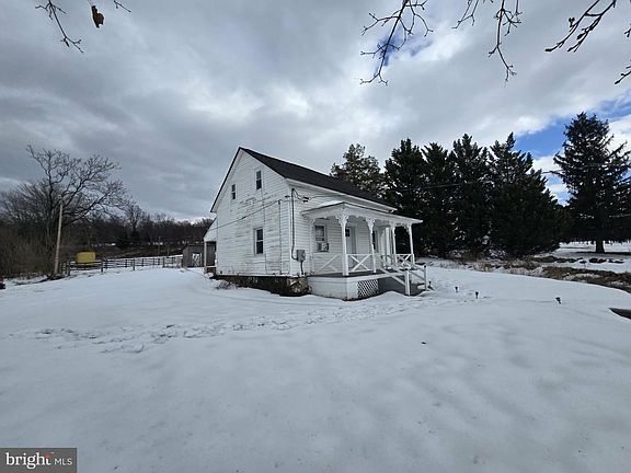 3rd image of 21328 Mount Lena Rd