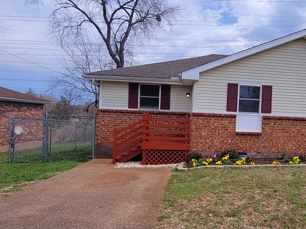 128 Slayton Ct