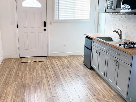 2nd image of 718 Keenan Ave #1/2