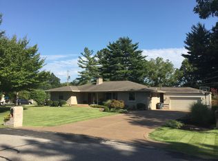 3401 Lake Dr, Evansville, IN 47711