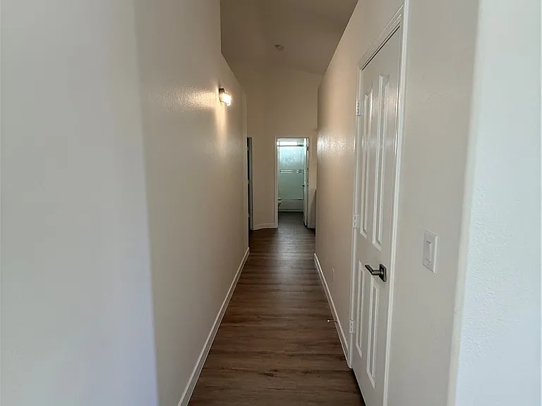 1043 Misty Rose Ave — Photo 6