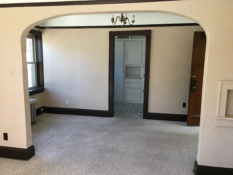 2402 S Lenox St #1085 — Photo 8