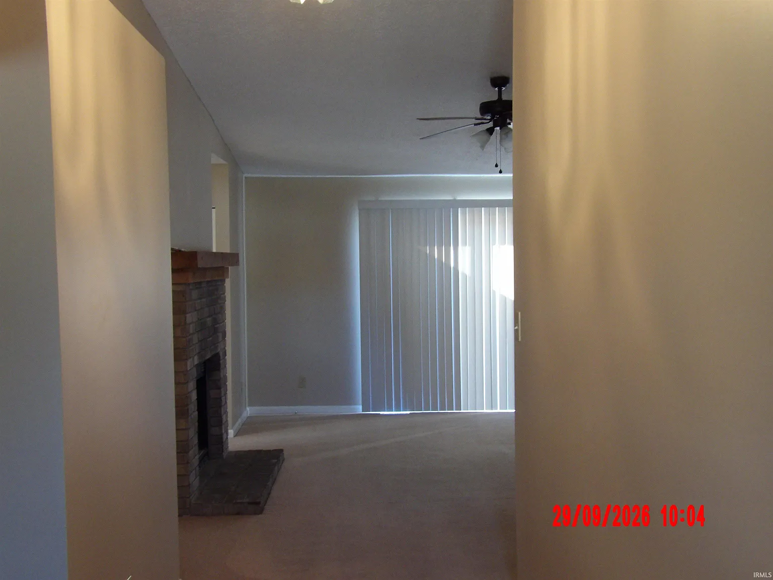 3 bed, 2.0 bath, 1190 sqft, $1,695 — Photo 3
