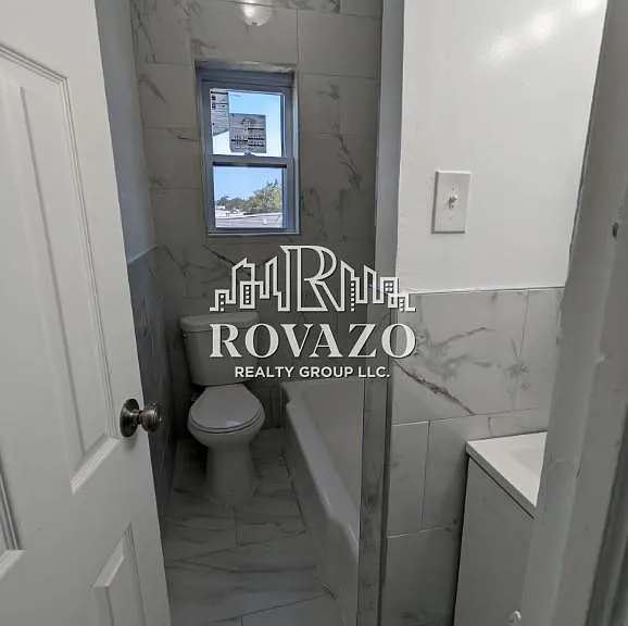 64 Summer Ave #7 — Photo 3