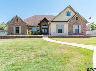 592 Zambezi Ln, Bullard, TX 75757