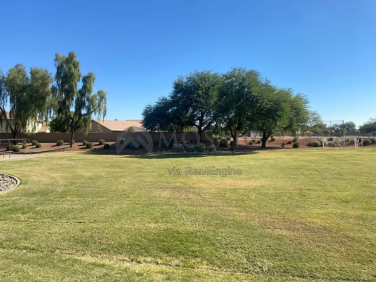 15807 W Marconi Ave — Photo 28