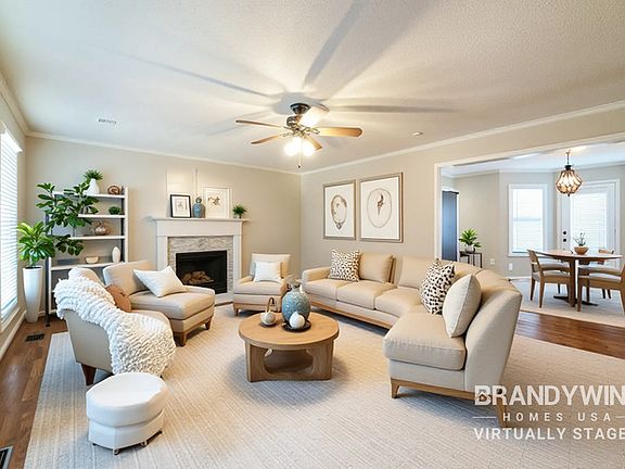 3rd image of 62 Colony Dr