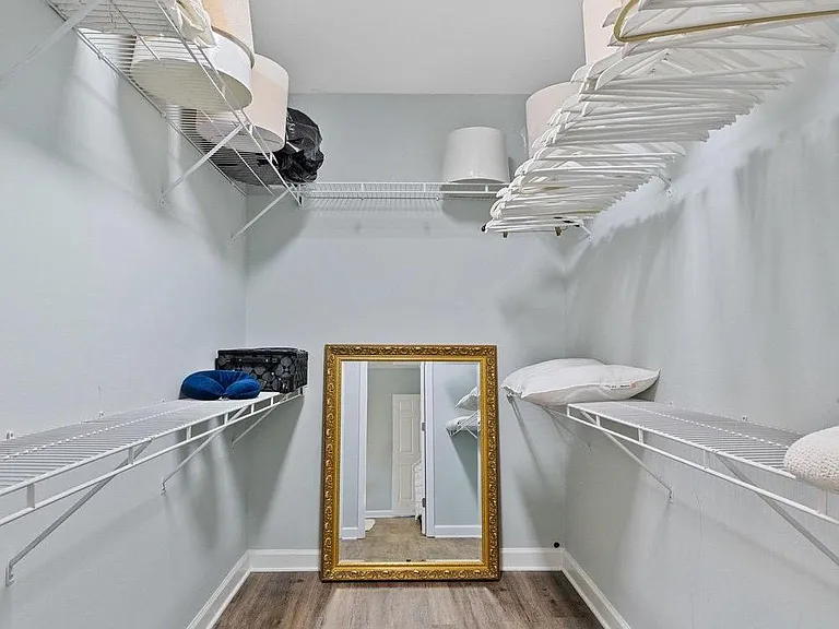 437 N Belvedere Dr — Photo 18