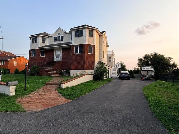 4th image of 29 Newport Rd