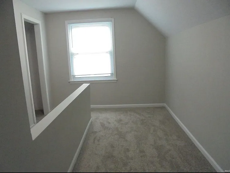 2704 S Macedonia Ave — Photo 19