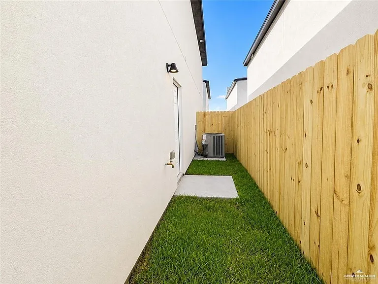 4212 Heron Ave #118A — Photo 6
