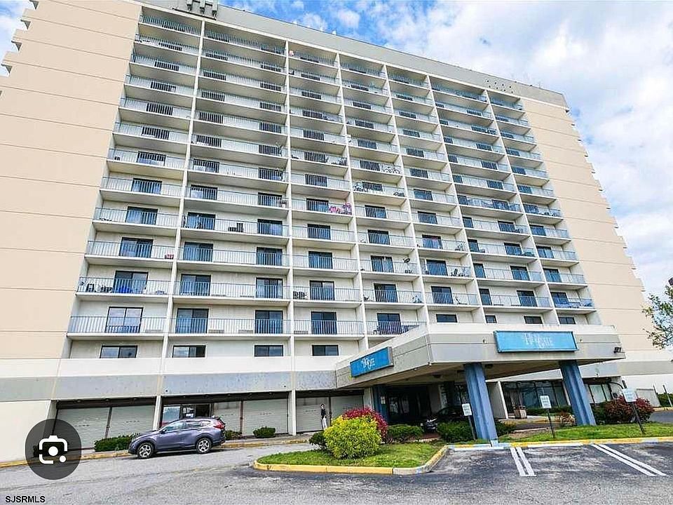 2nd image of 655 Absecon Blvd APT 718