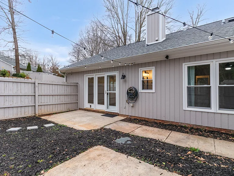 1413 Grantland Pl — Photo 29