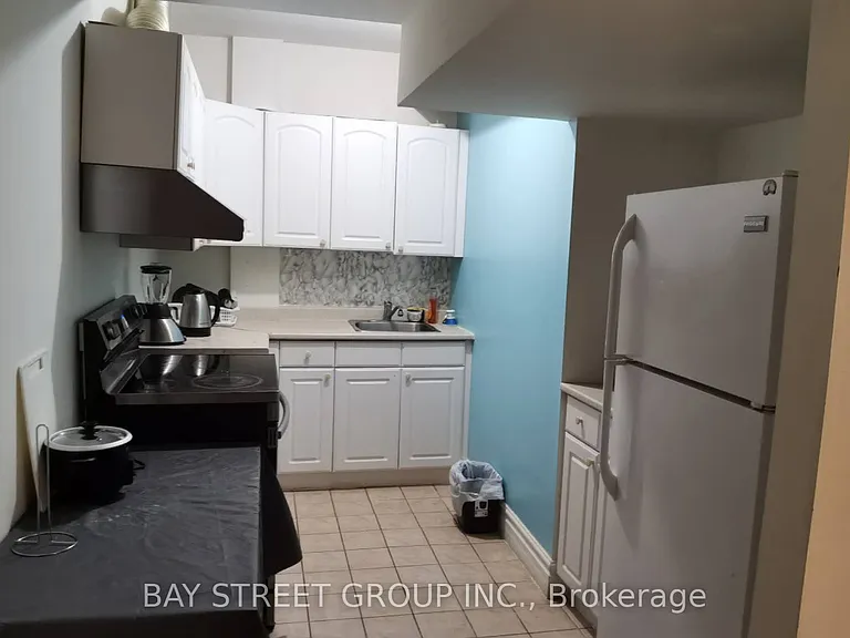 67 Holmes Ave #2 — Photo 3