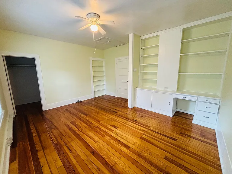 925 Forest St — Photo 8