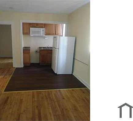 1270 N Main St #10 — Photo 3
