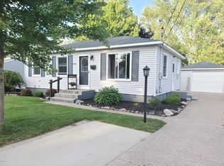 5558 Park Ave, Hudsonville, MI 49426