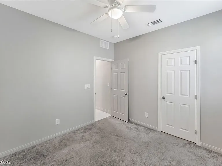 8448 Vulturo Ave — Photo 14
