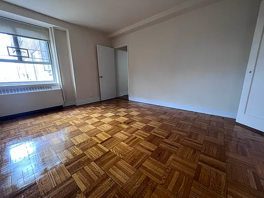 Rented by Real Broker NY LLC | media 7