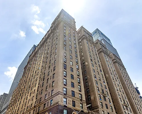 Rented by Compass | media 9