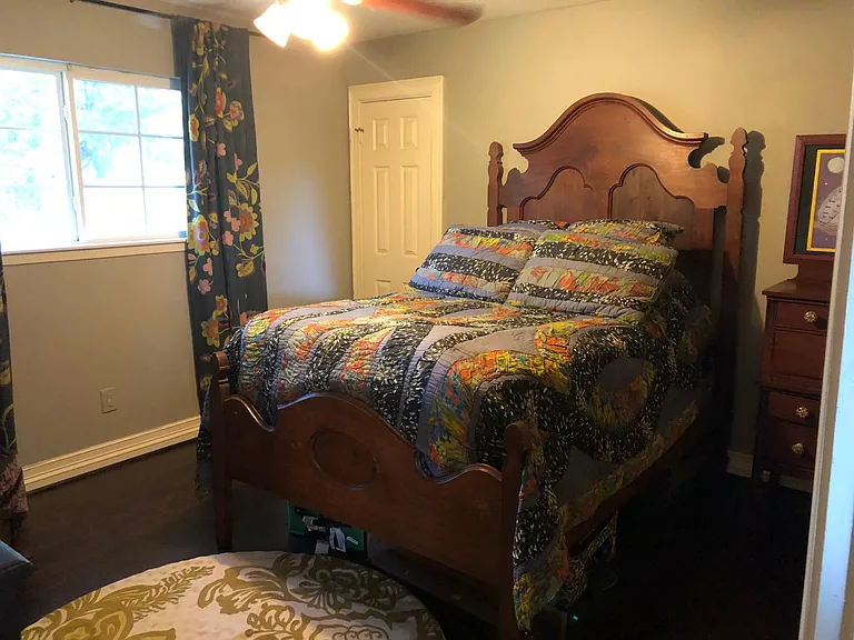 Upstairs Bedroom #2